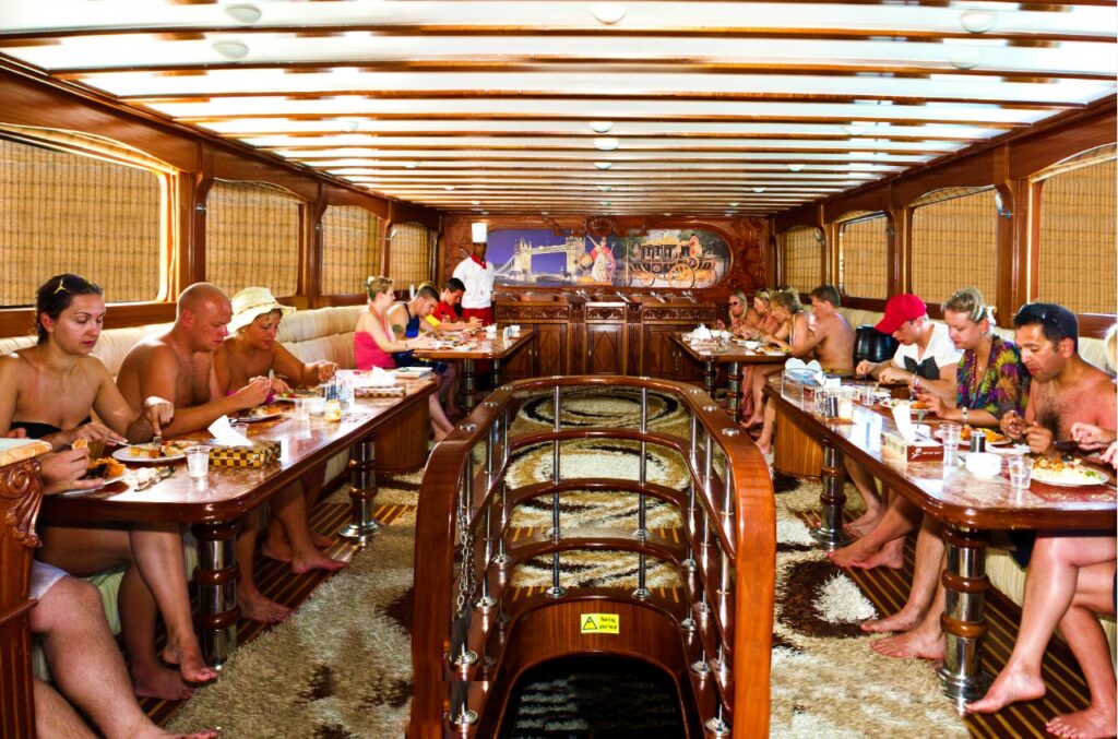 WhatsApp Image 2025-10-17 at 09.35.10_69bd1c31