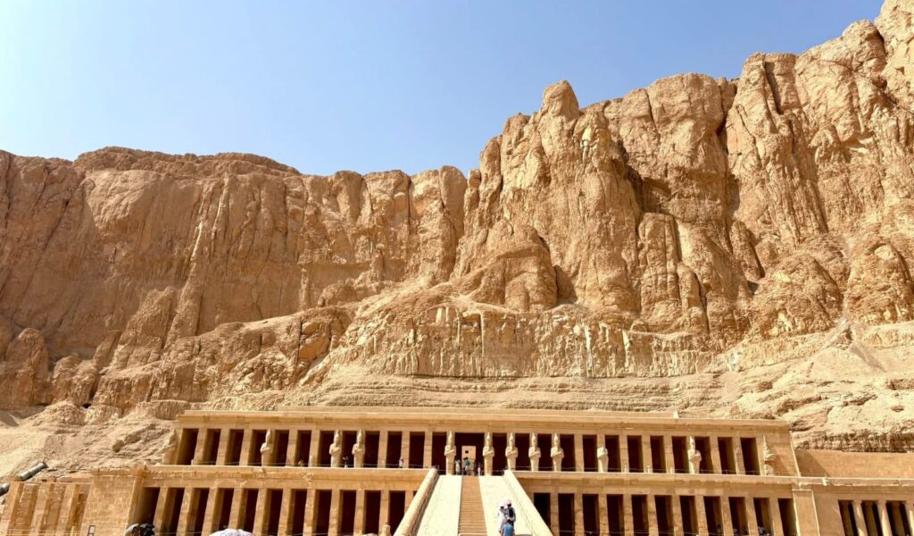 WhatsApp Image 2025-10-25 at 01.14.15_9a25a54a