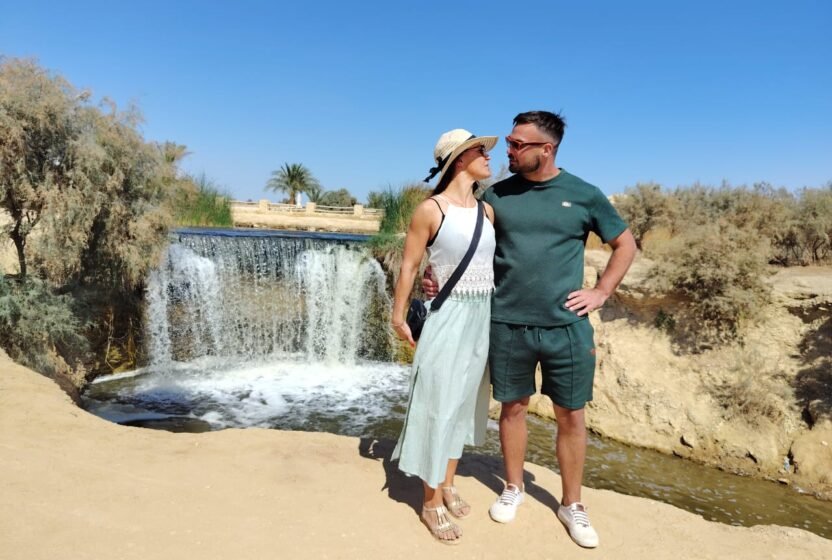 Travellers at the Wadi El Rayan waterfalls